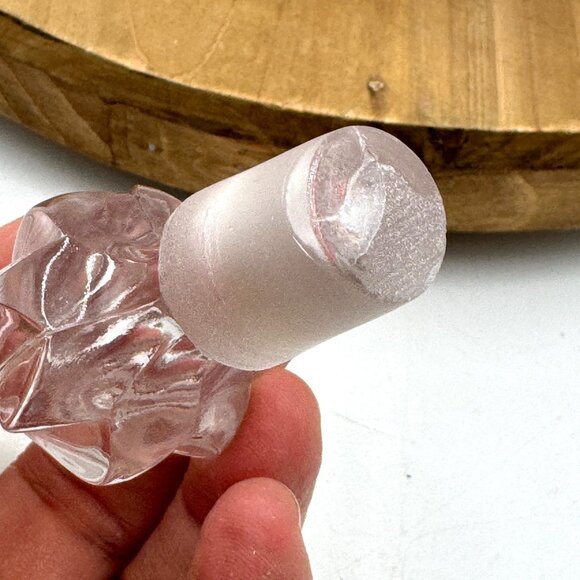 Vintage Glass Decanter With Ridged Design & Pointed Stopper For Spirits Or Decor - Picture 7 of 12